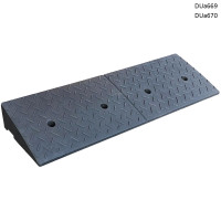 Rampă mare de cauciuc (acces) pentru borduri, trotuare și praguri – DUa669 / DUa670 - Sellzone.bg Rampă mare de cauciuc (acces) pentru borduri, trotuare și praguri – DUa669 / DUa670