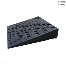 Rampă de cauciuc pentru borduri și praguri – acces pentru scaune cu rotile și mașini DUa671 / DUa672 - Sellzone.bg Rampă de cauciuc pentru borduri și praguri – acces pentru scaune cu rotile și mașini DUa671 / DUa672